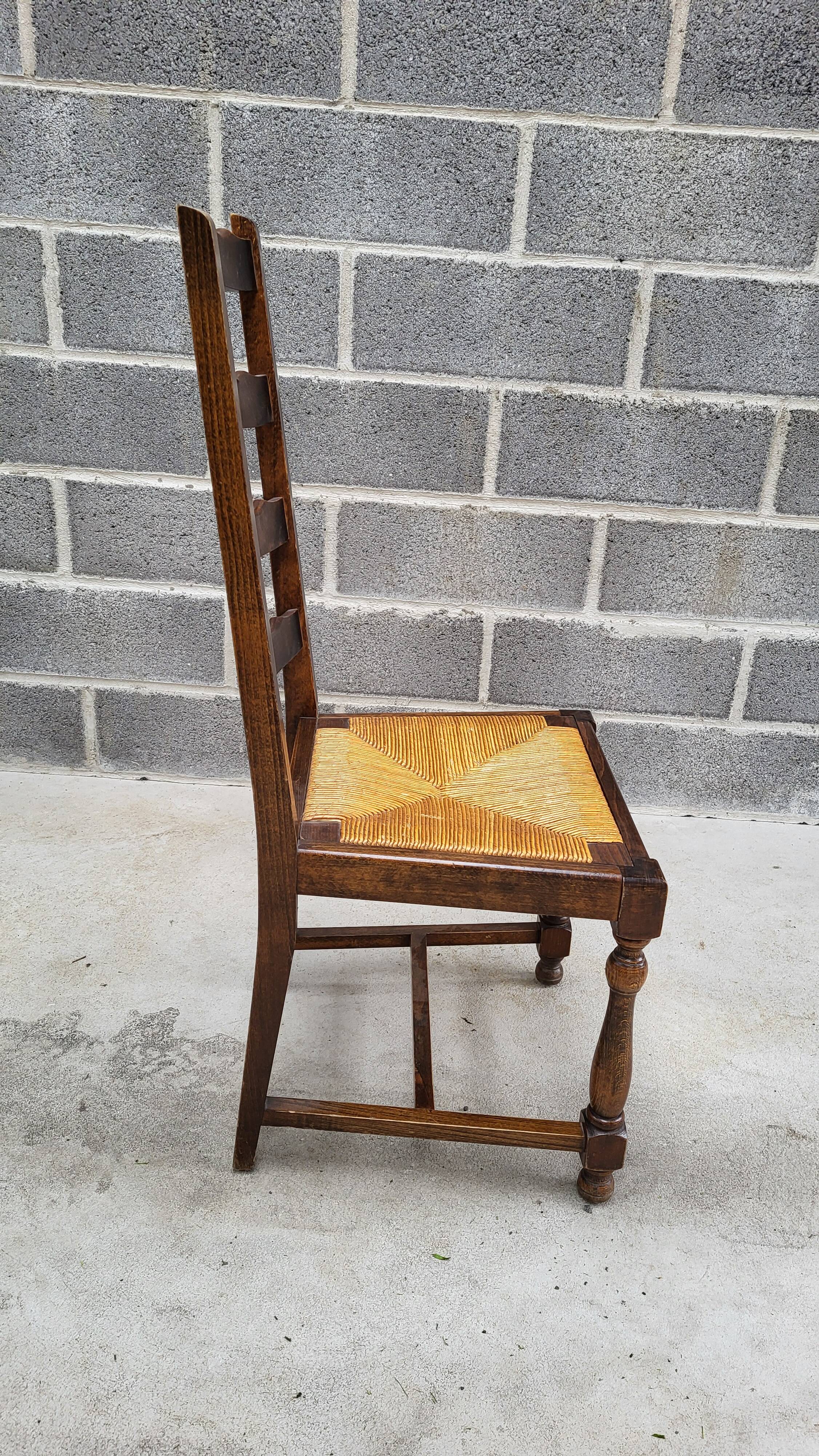 1 set of 6 solid wood chairs with straw seats – Rustic style