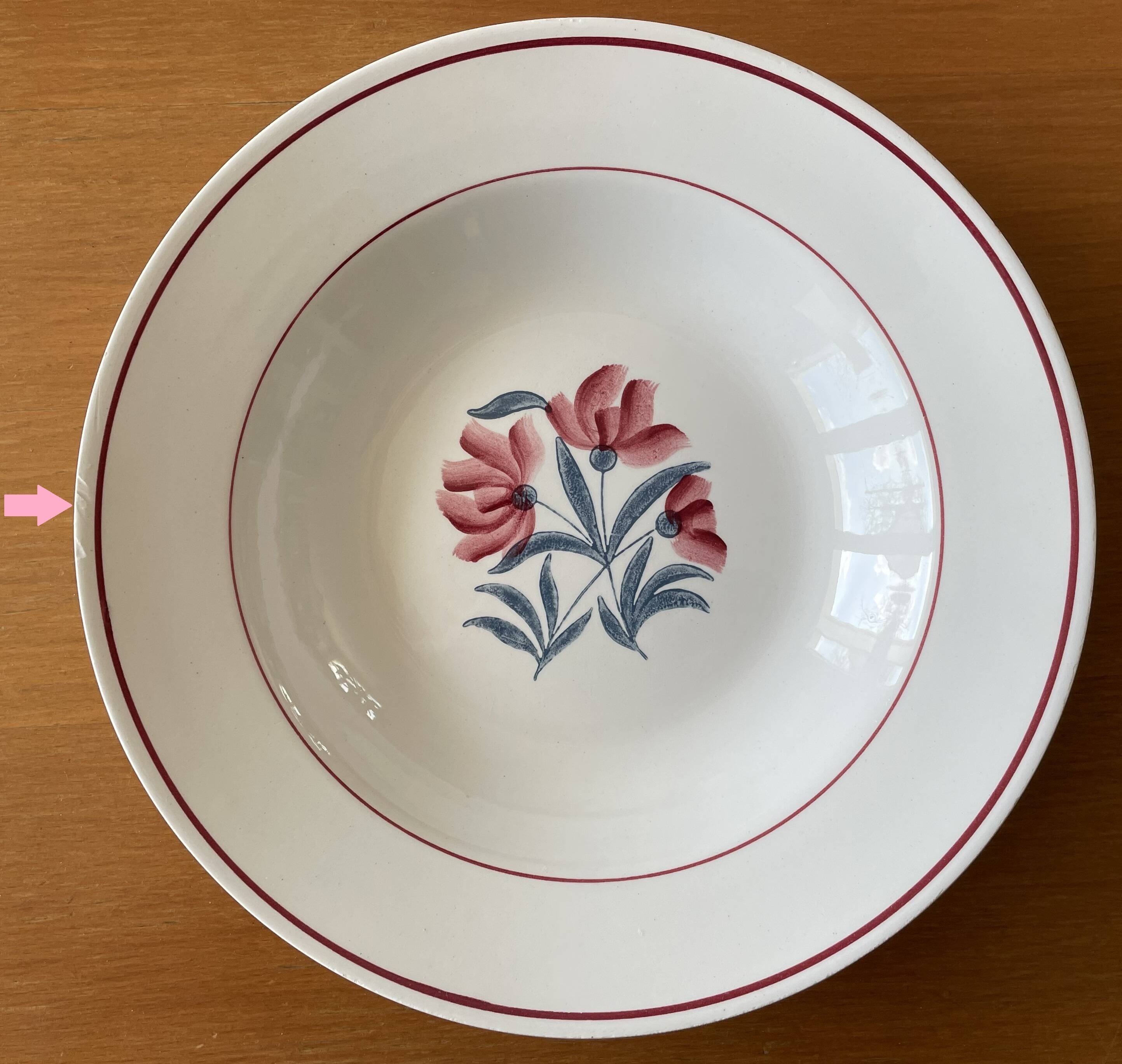 7 antique deep plates in Saint-Amand earthenware (Nord)