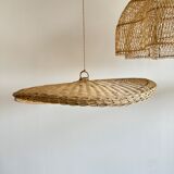 Rattan suspension or shade in the shape of a braided undulating circular tray d:80