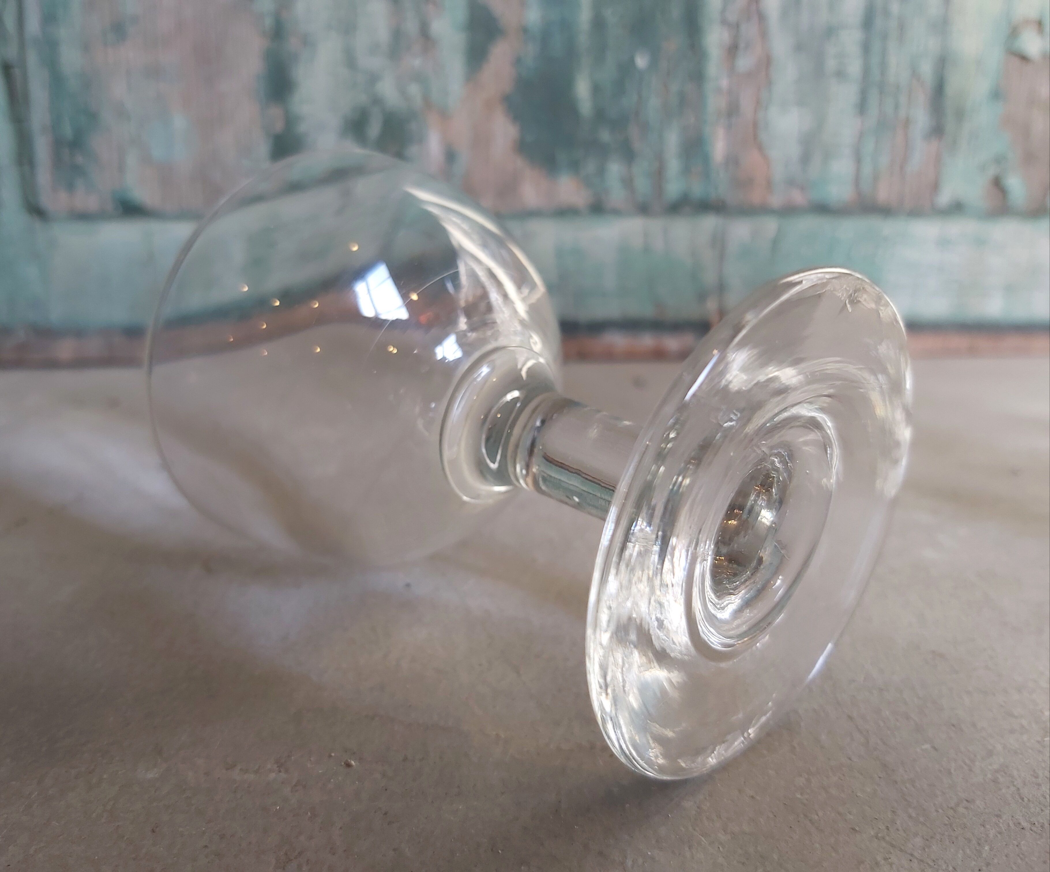 Set of four vintage French glasses for liquor