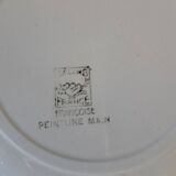 Set of 8 hand-painted dinner plates