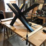 Solid wood table with Mikado legs