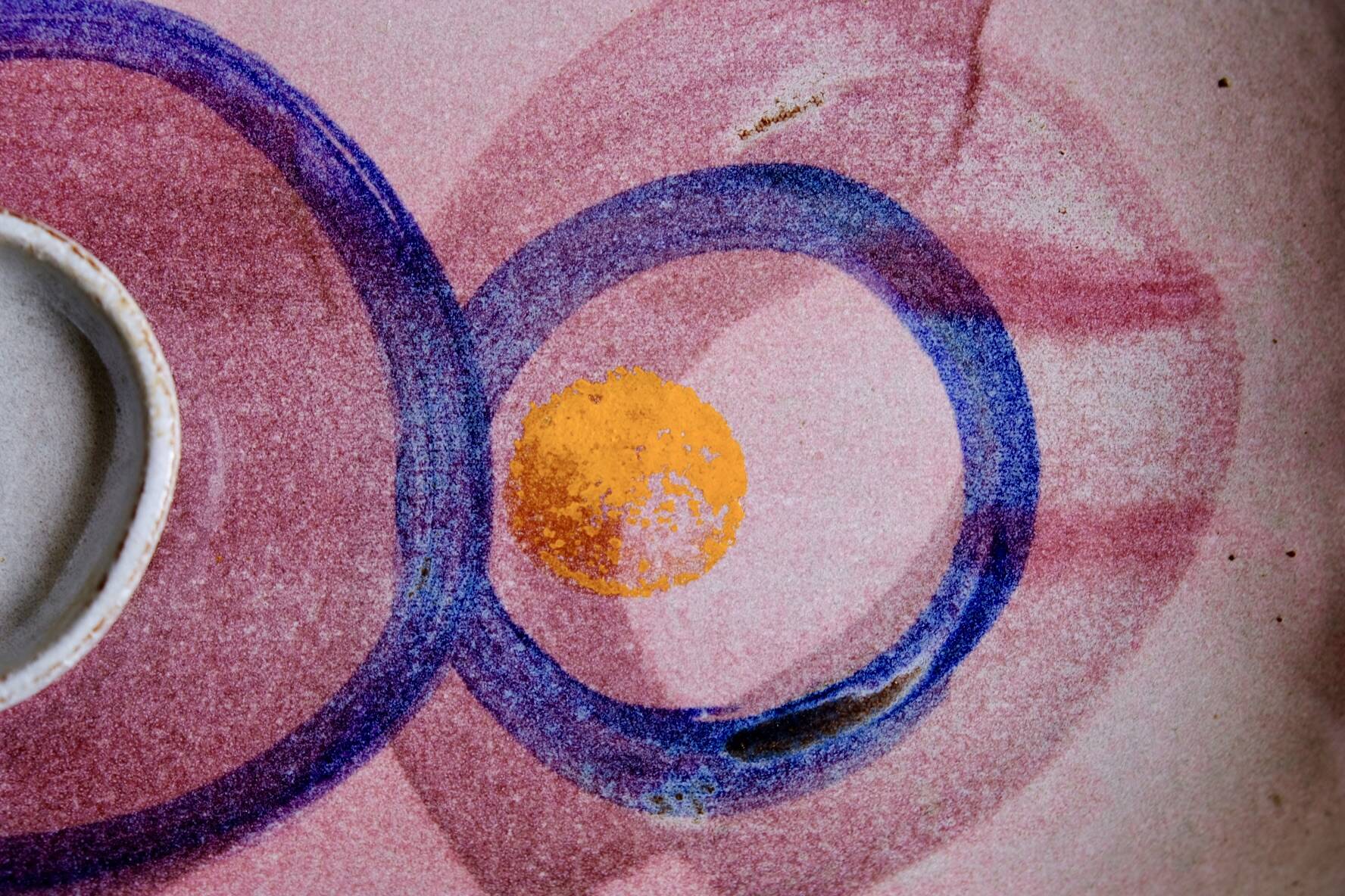 Coupe en grès décor abstrait pièce unique signée années 70/80