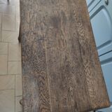 Farm table
