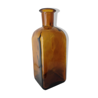 Amber glass bottle