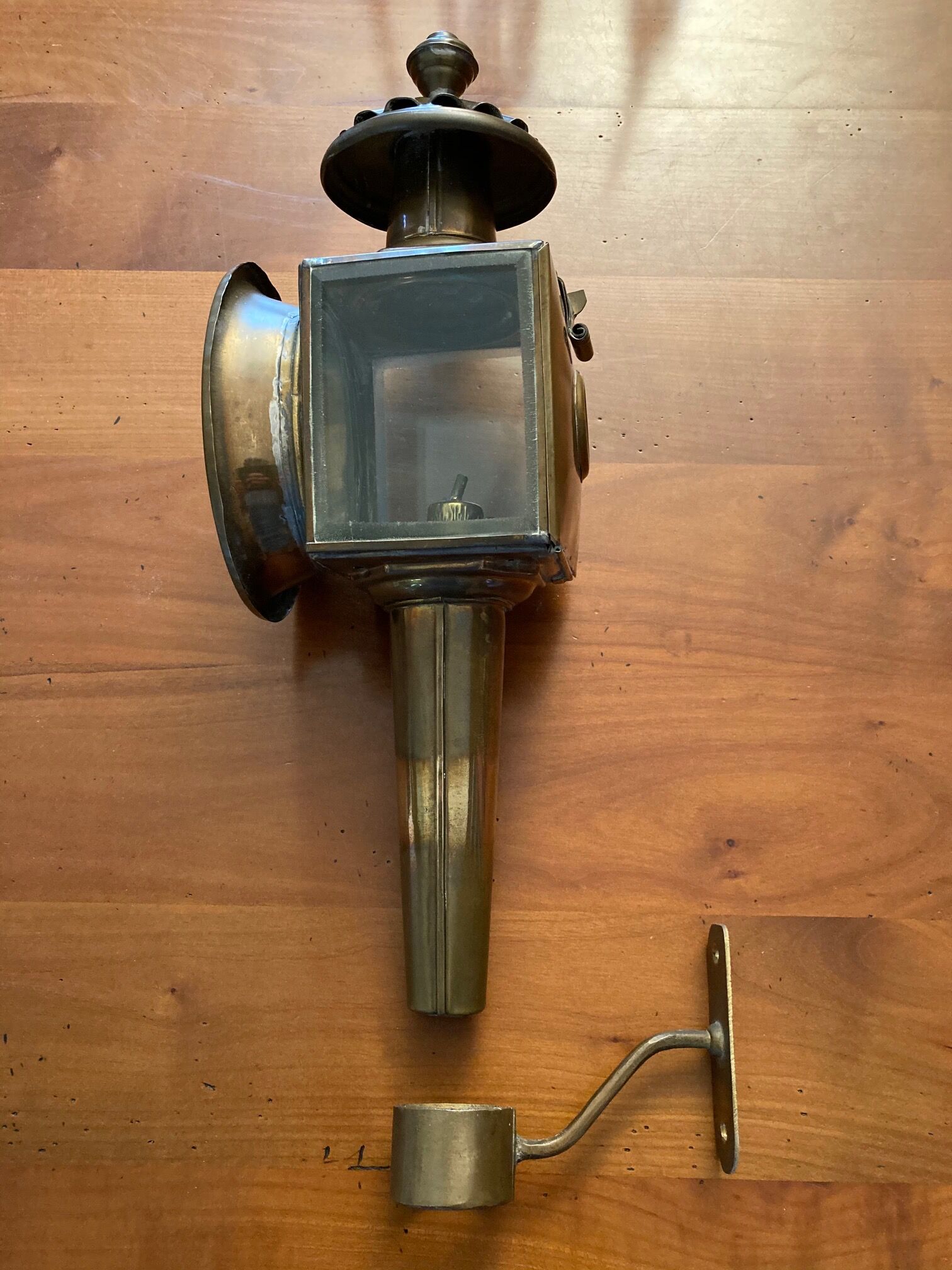Copper fiacre lantern