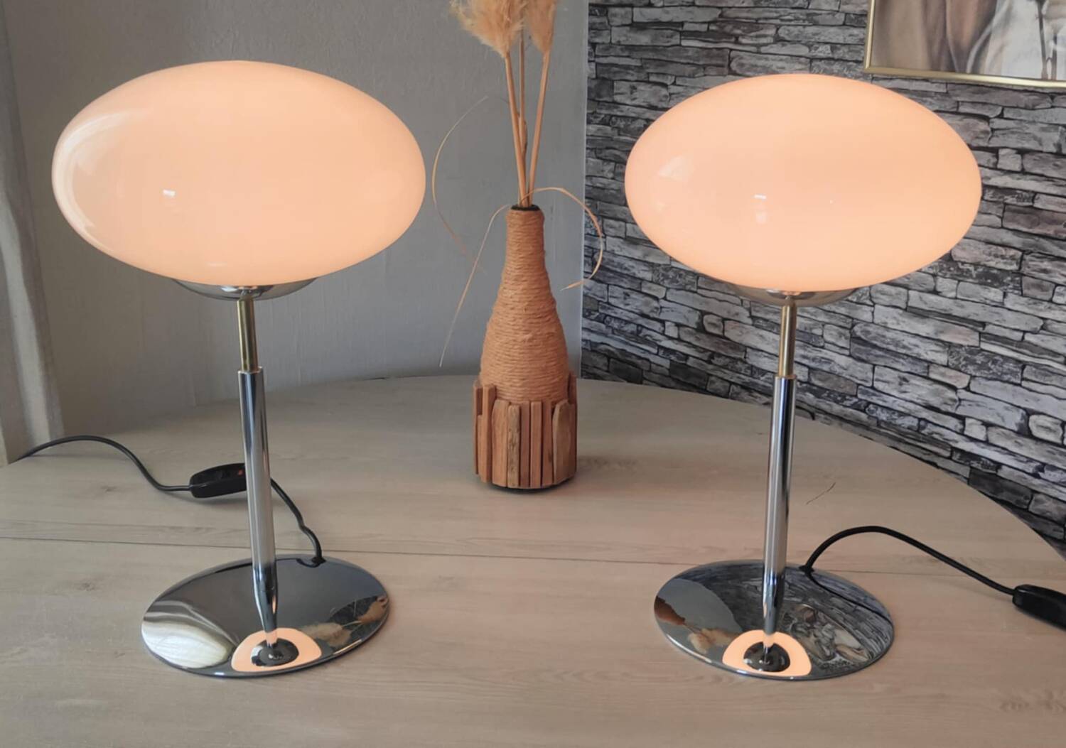 Pair of Italian lamps 1980