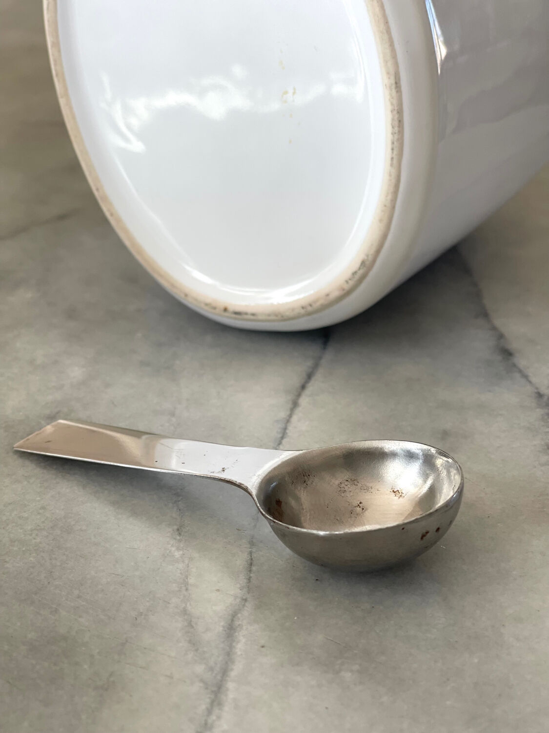 Space age sugar pot