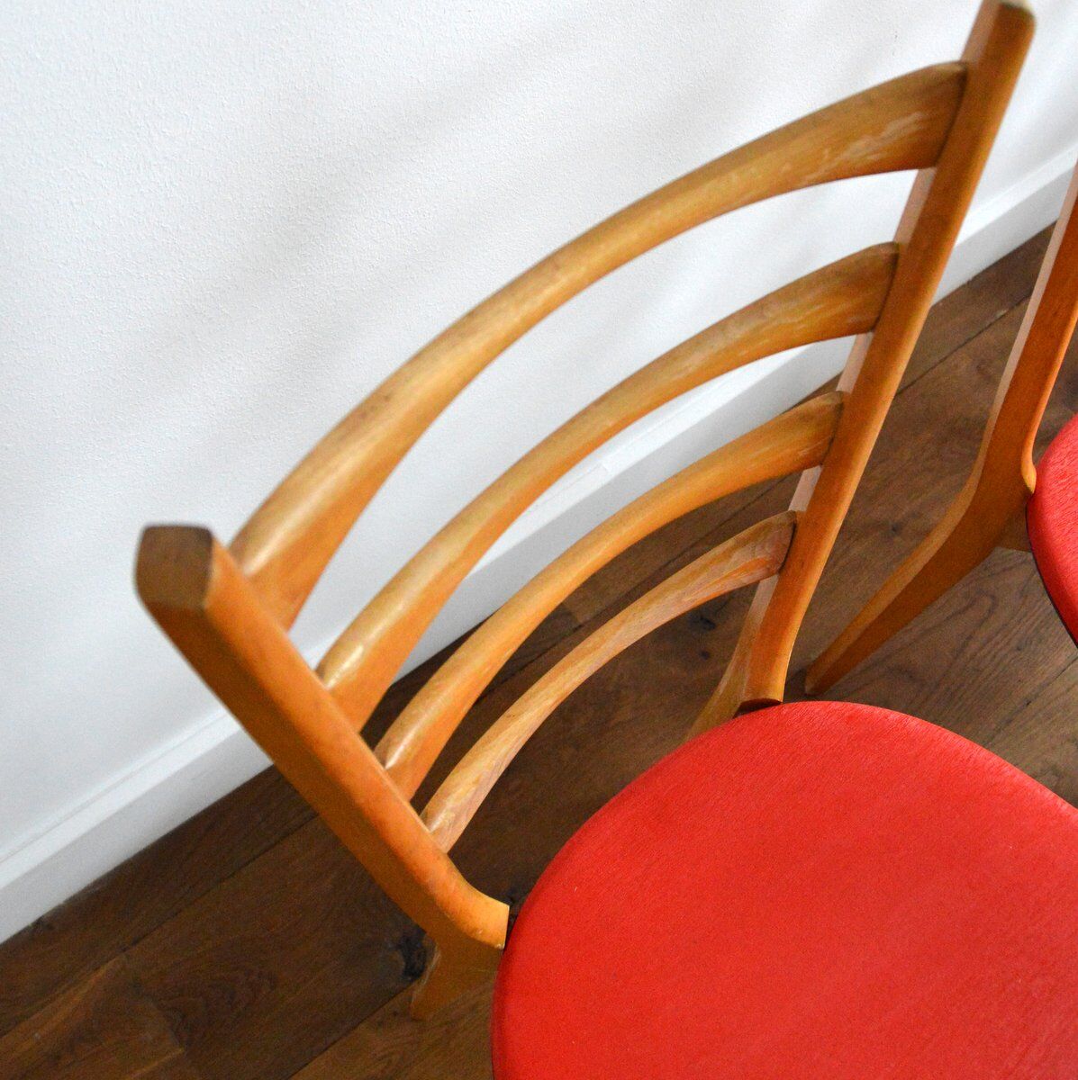 Suite de 4 chaises vintage 1960s