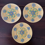 Set of 3 plates in slip 1920s