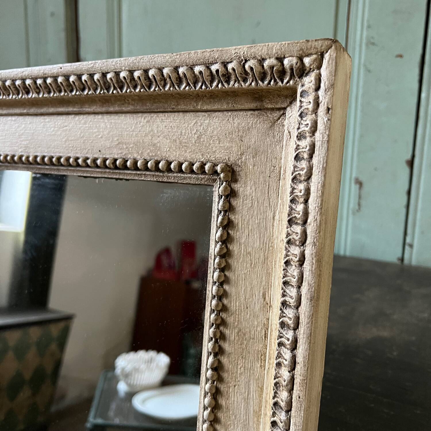 Mirror frame in white painted patinated wood