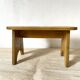 Tabouret bas, porte-plante en bois peint en jaune