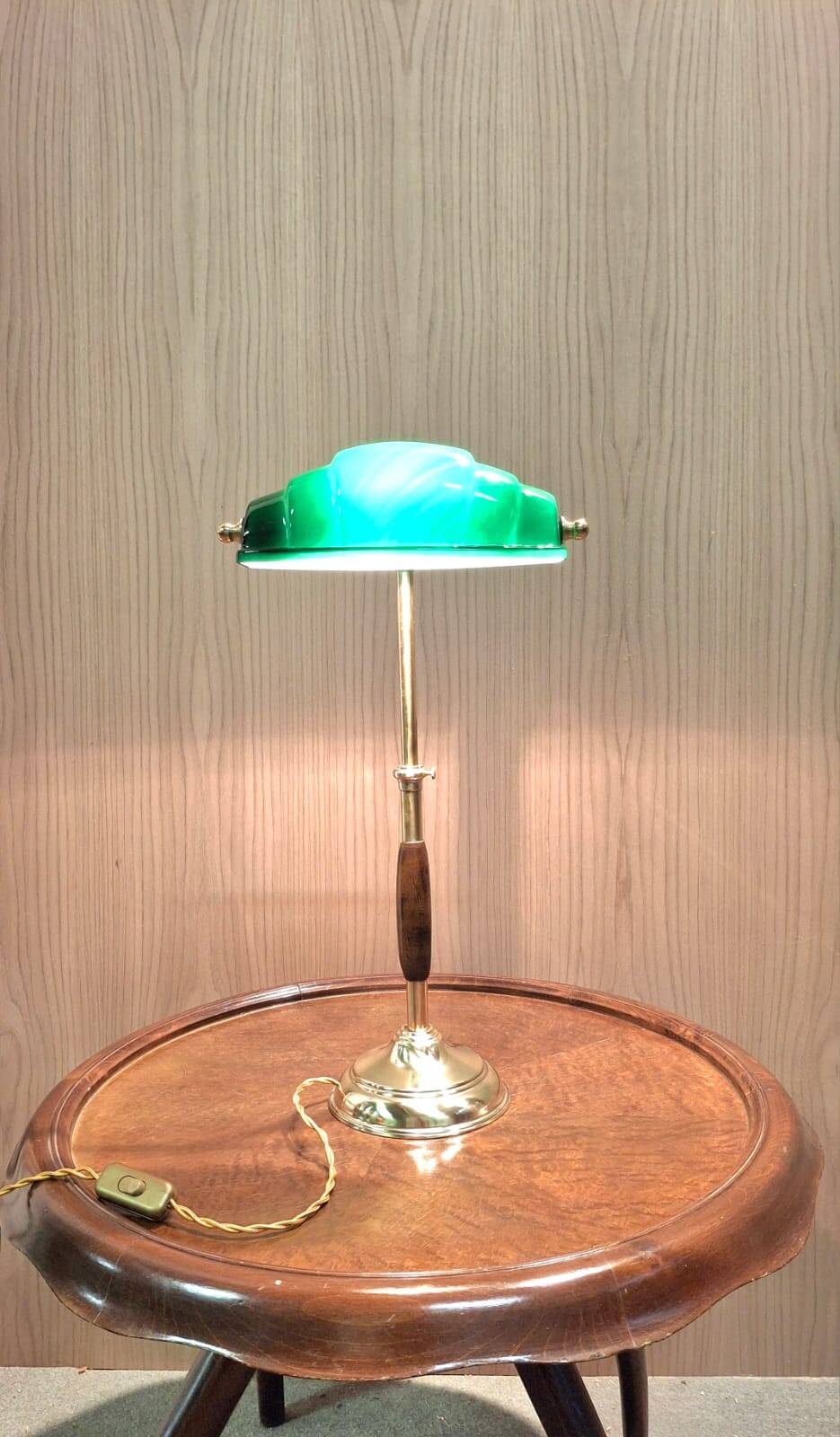 Lampe de bureau ministérielle Churchill en verre vert et laiton