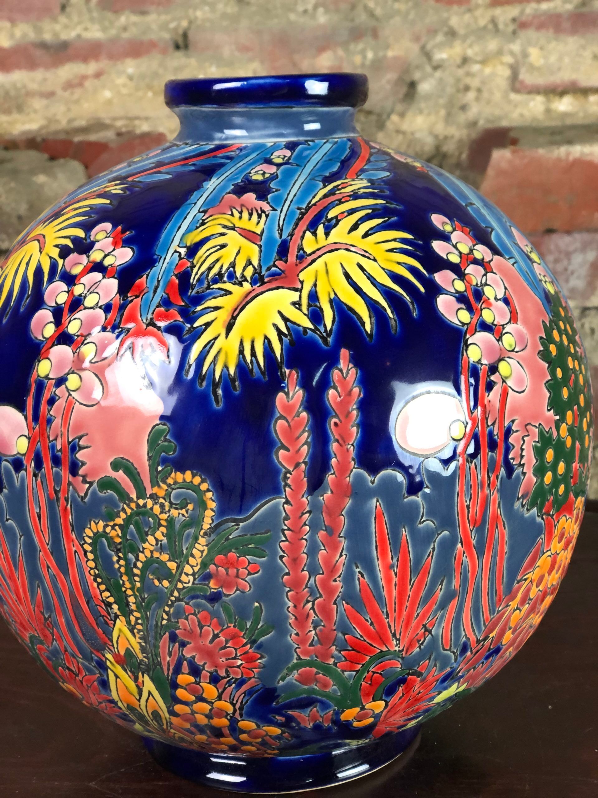 Art Deco style ball vase in glazed earthenware Jungle decoration Diameter 25 cm