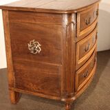 18th century chest of drawers