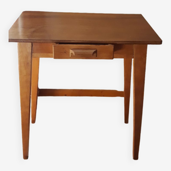 Petite table vintage