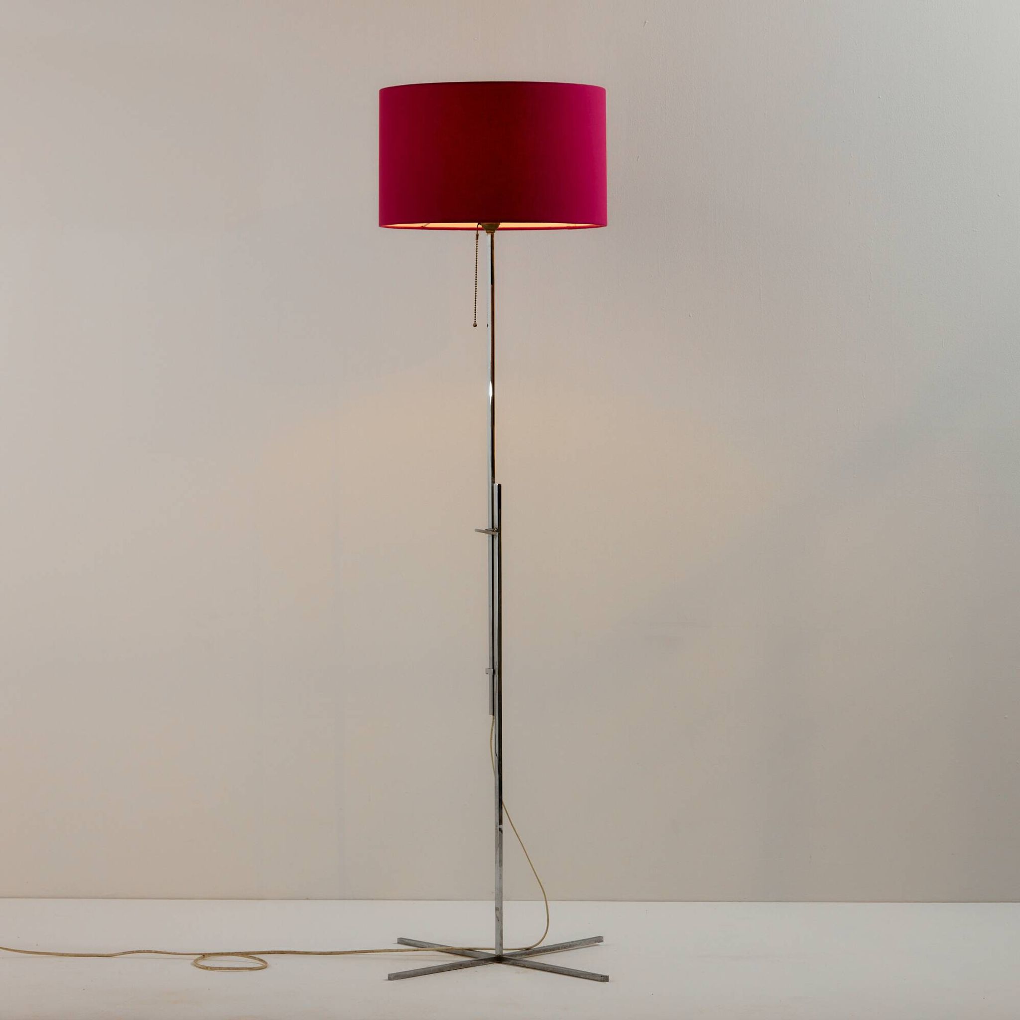 Lampadaire chromé
