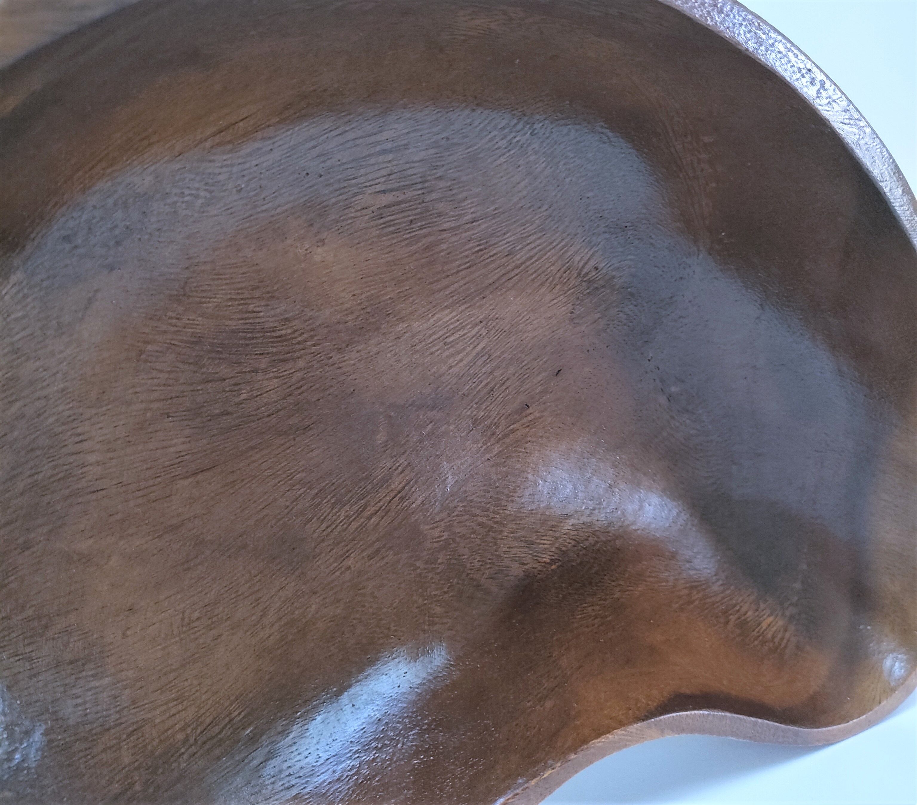 Monoxyl cut bean shape solid wood design