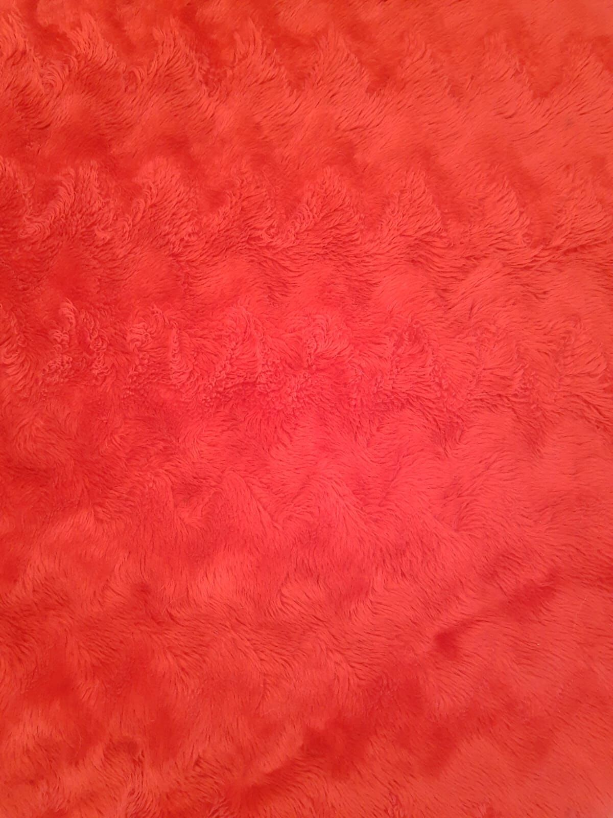 Round carpet in red moumoute style pelfran diameter 130cm vintage