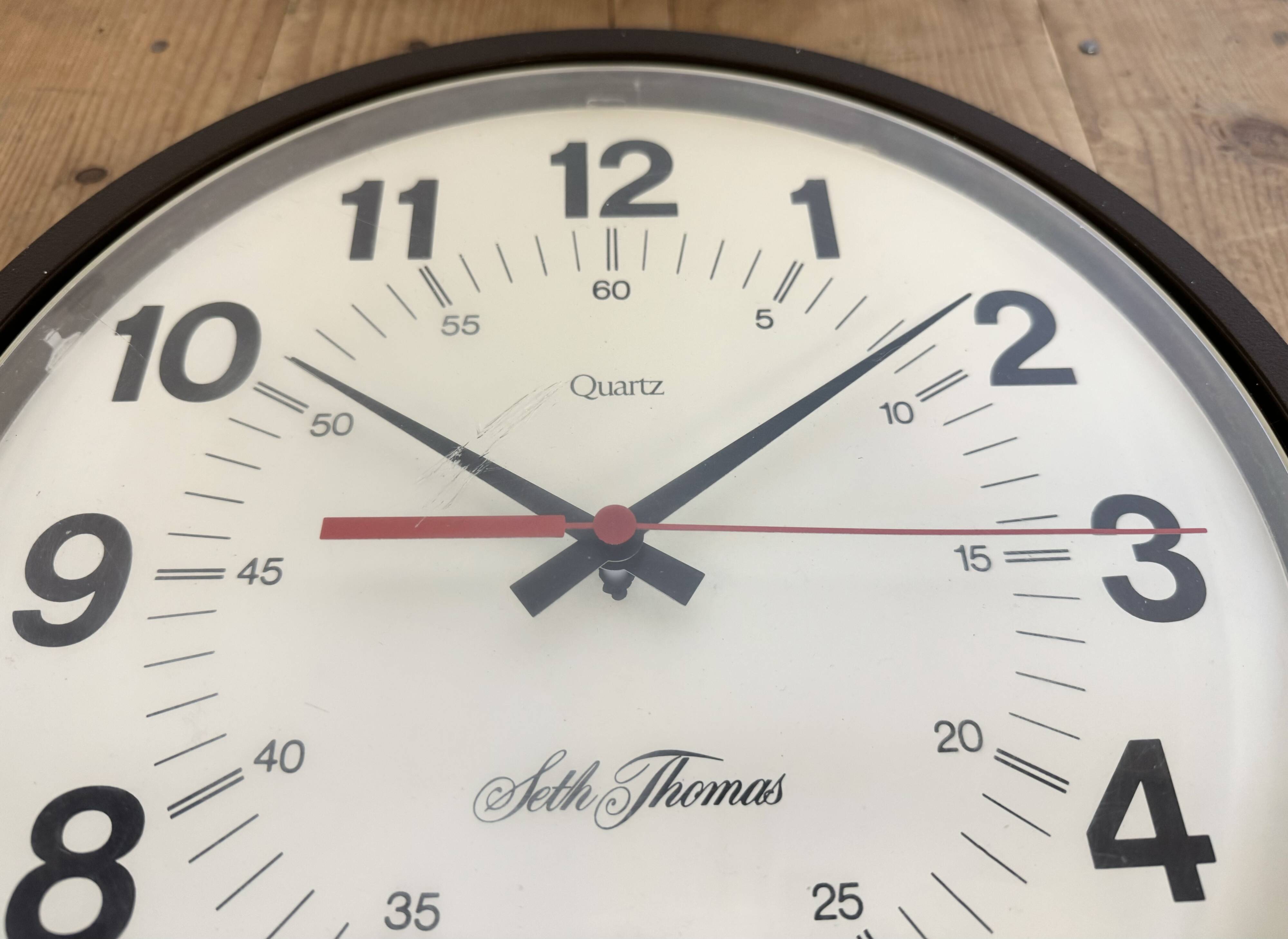 Vintage Brown Bakelite Wall Clock from Seth Thomas, 1980s