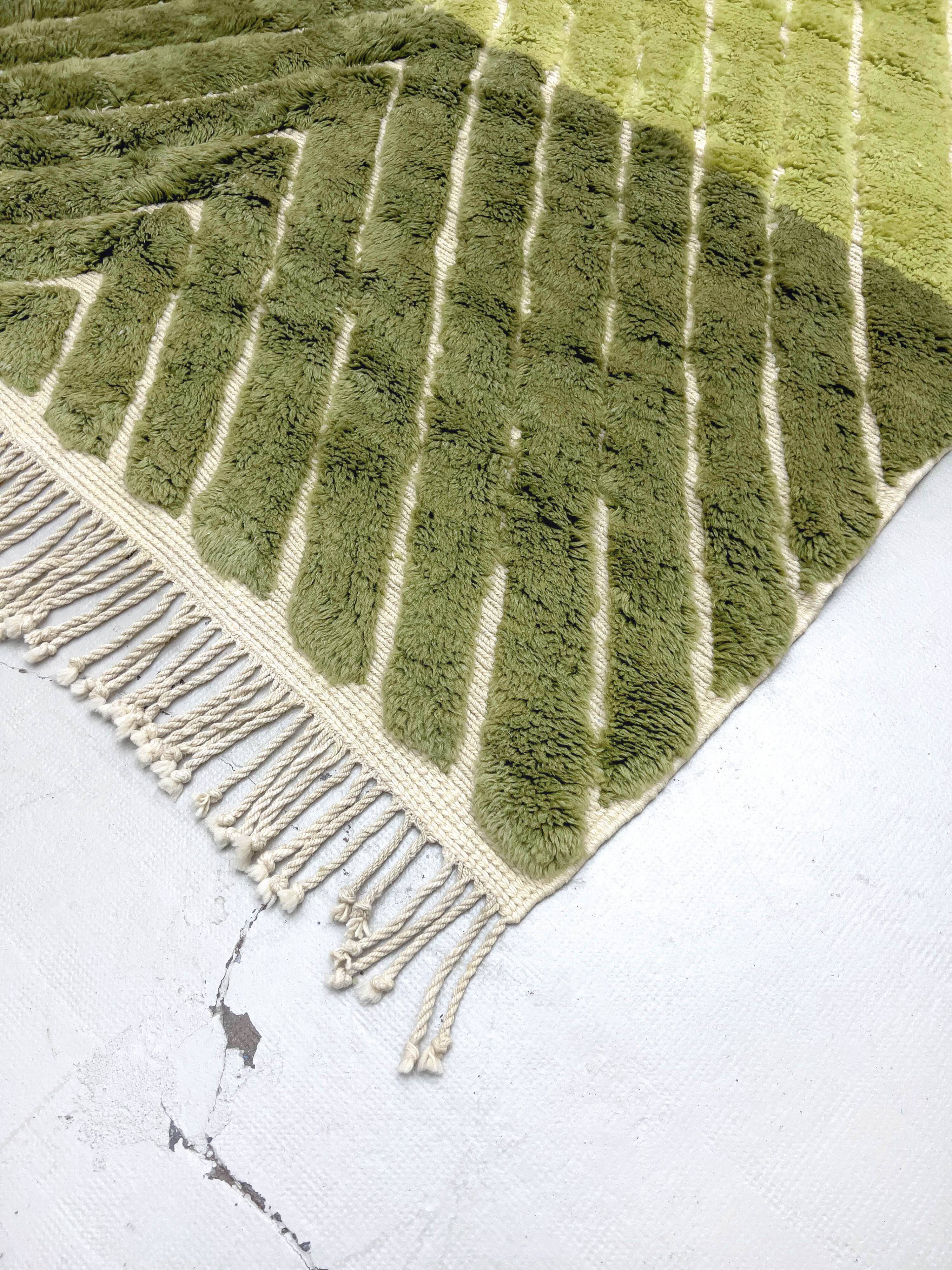 Tapis berbère marocain M'rirt bicolore vert 2,91x2,04m