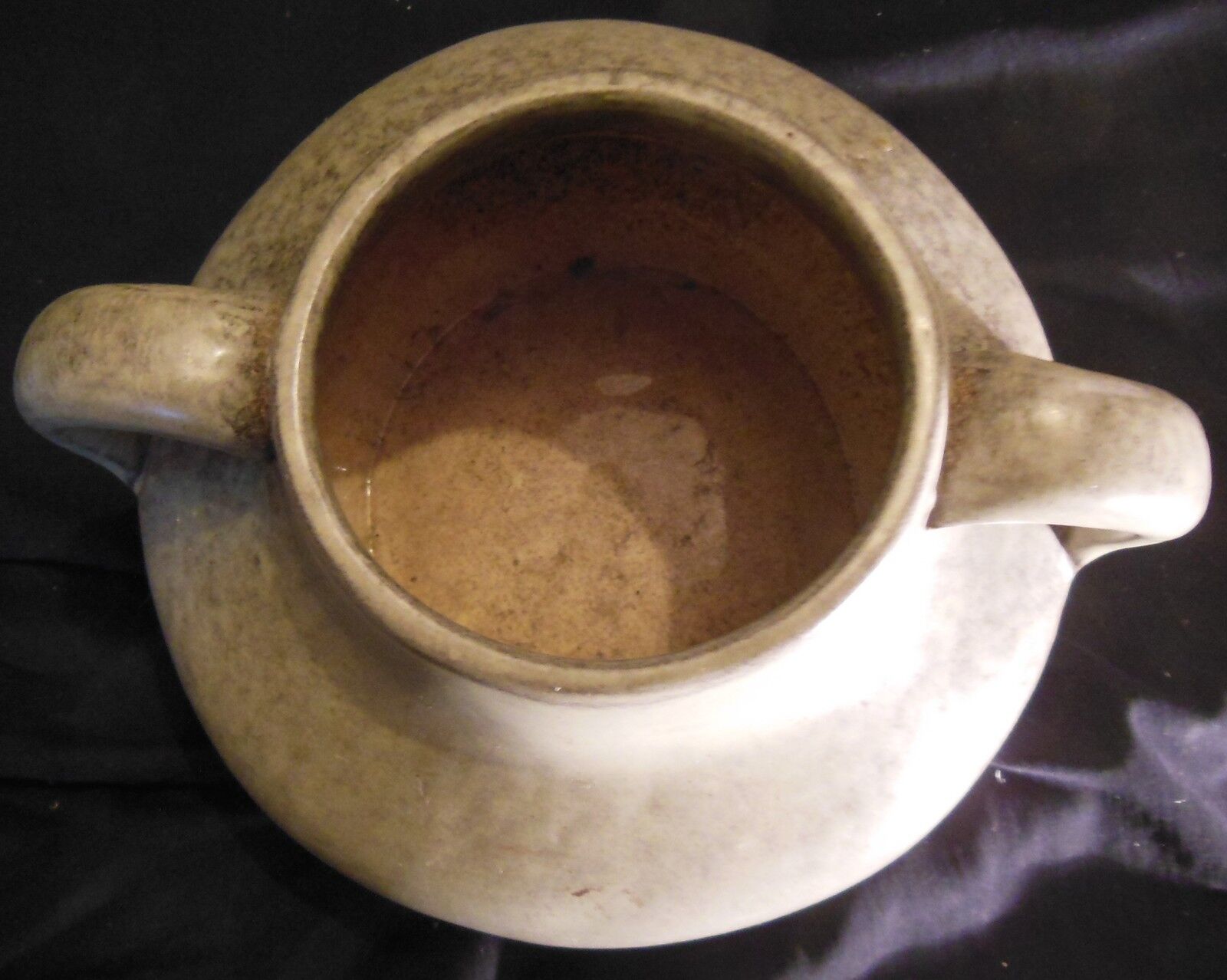 Ceramic vase signed Max Idlas