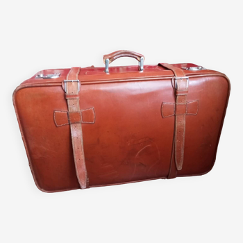 Cognac leather suitcase with bow ties