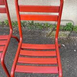 2 chaises style Tolix en métal rouge, France 1950