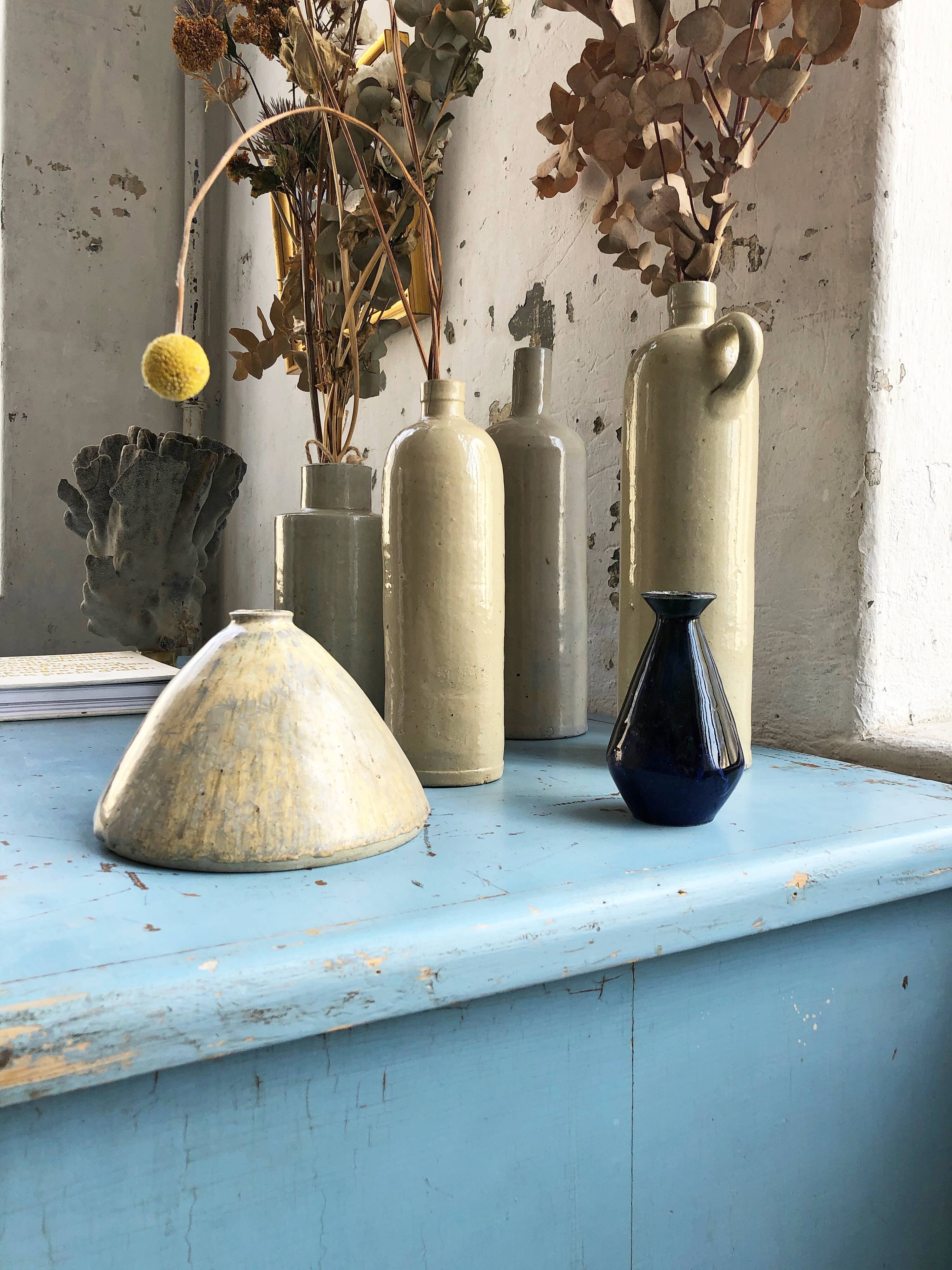 Blue vase XS signed jeb