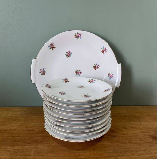 Floral dessert service