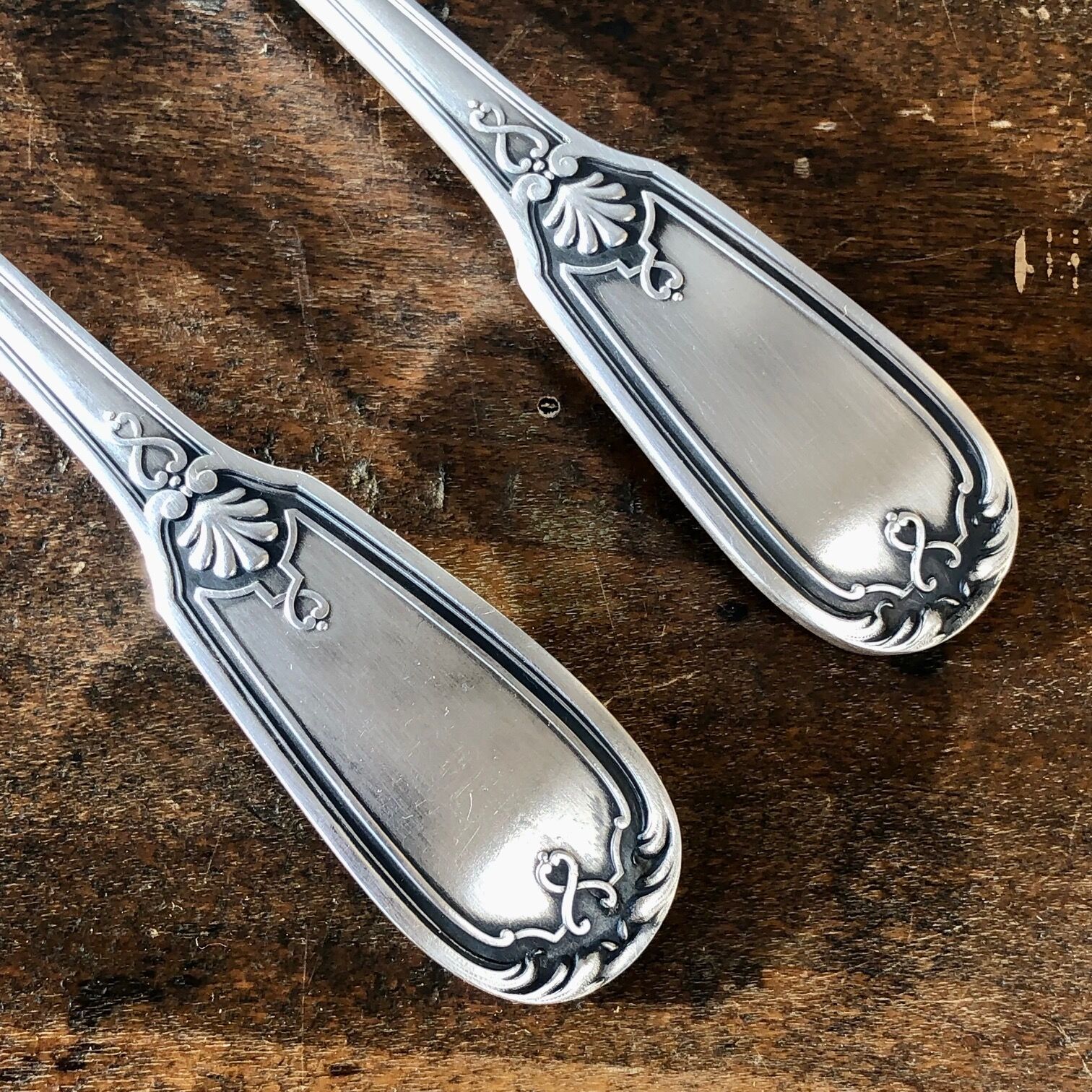 Couverts anciens en argent “Ravinet d’enfert”