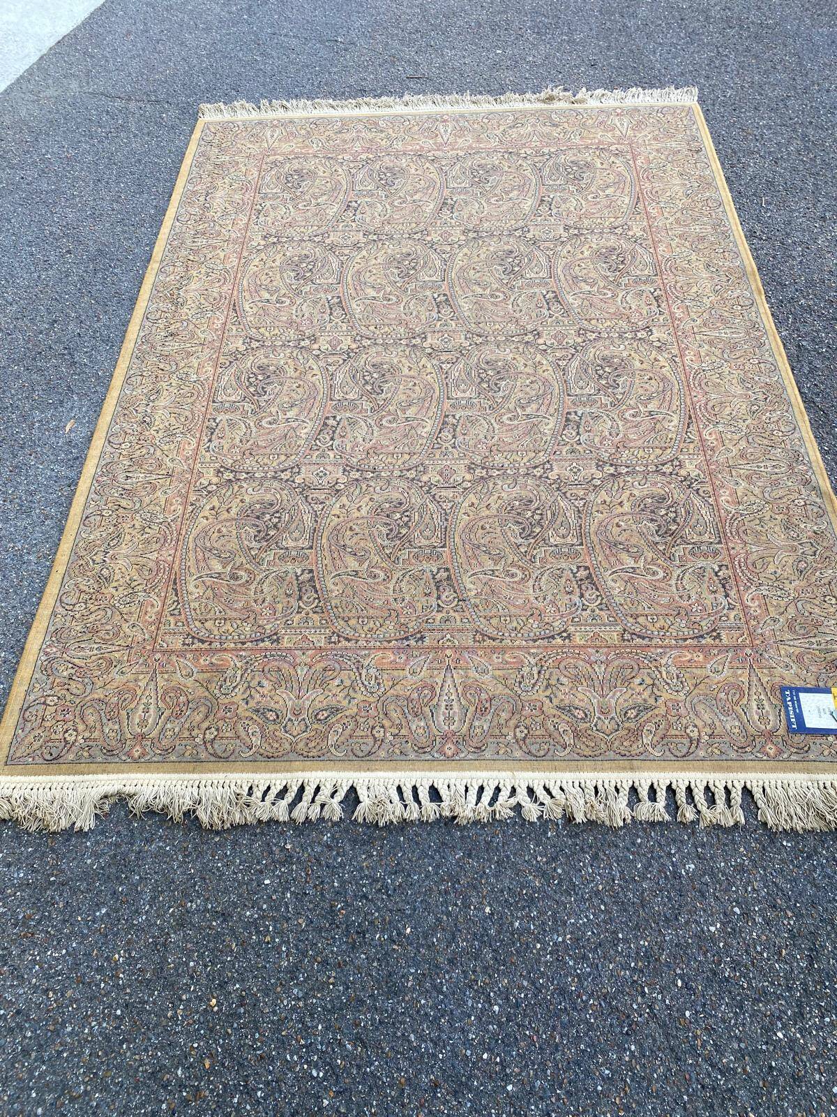 Handmade Persian wool rug Louqsor Tapisif France 170x240