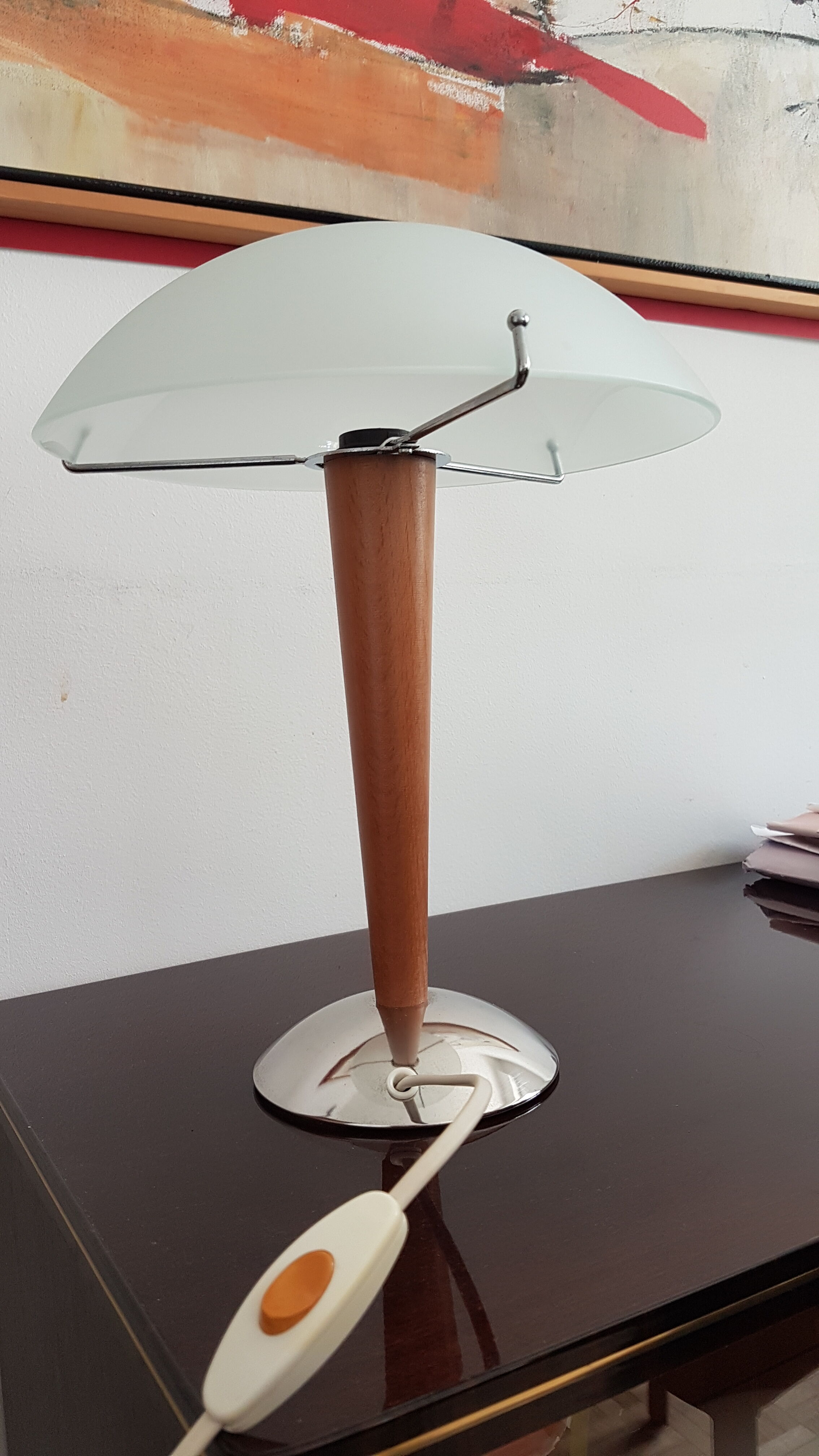 Vintage liner lamp