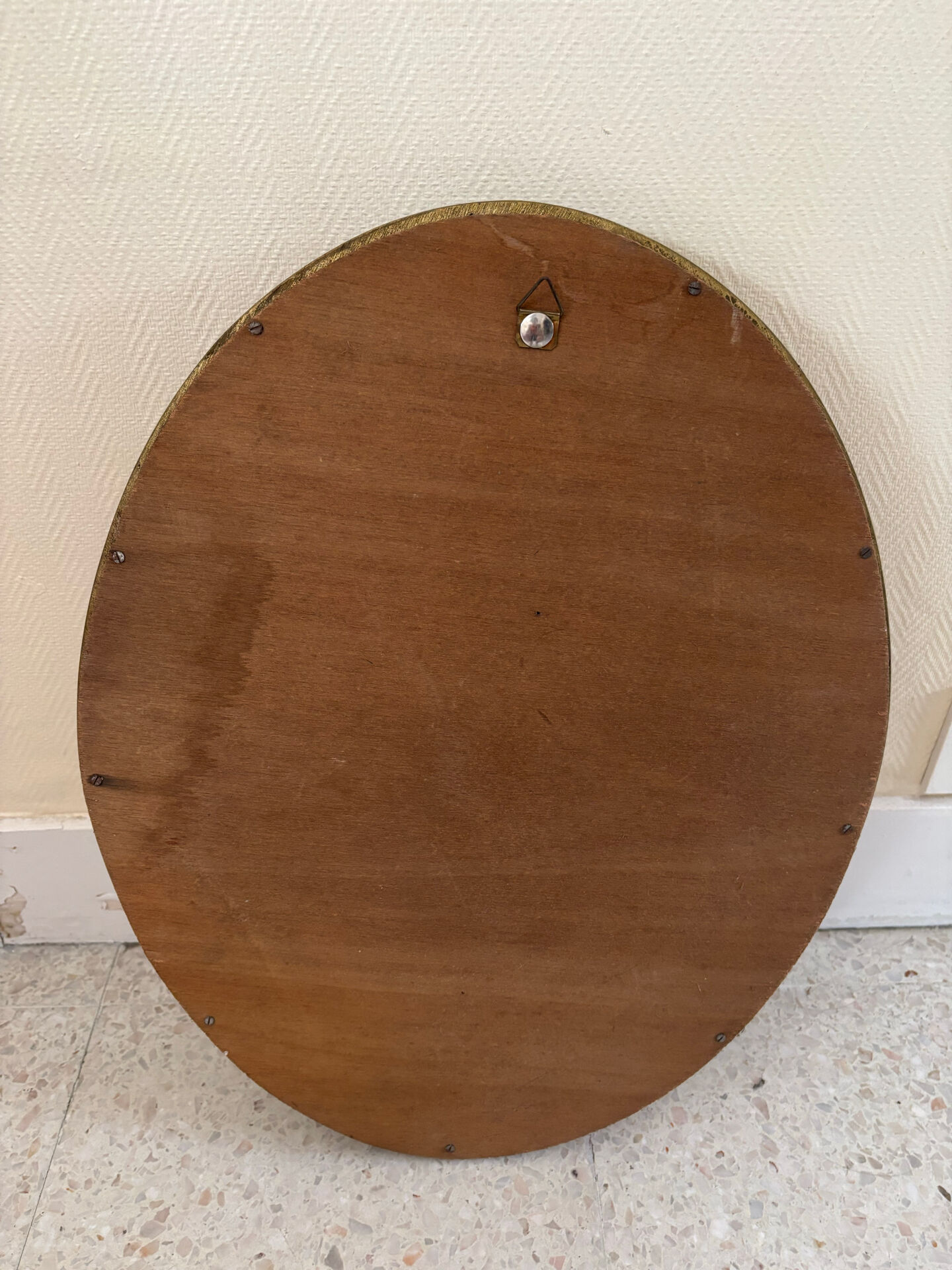 Miroir ovale Glace Saint Gaubin encadré doré à la feuille d’or