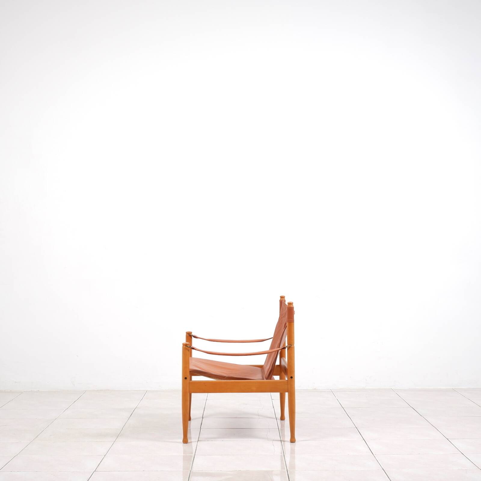 Safari leather lounge chair by Erik Worts for Niels Eilersen