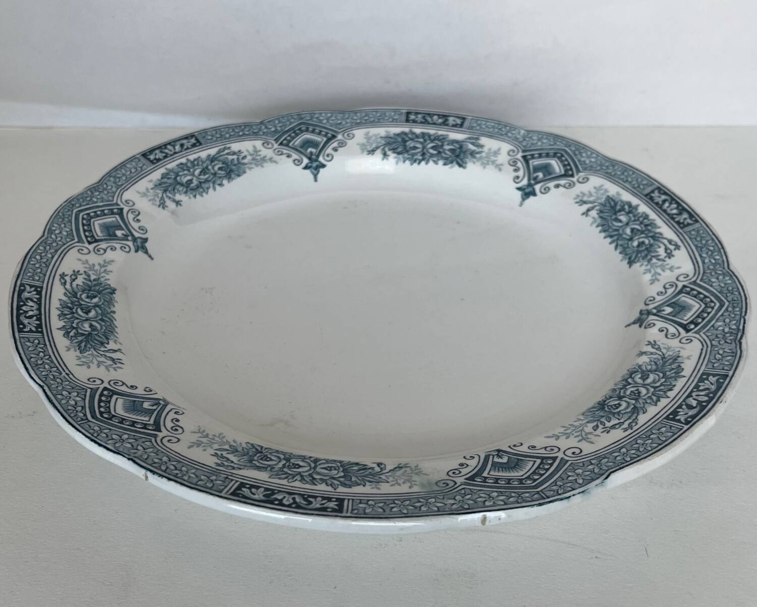 Ironstone dish - spring: Onnaing