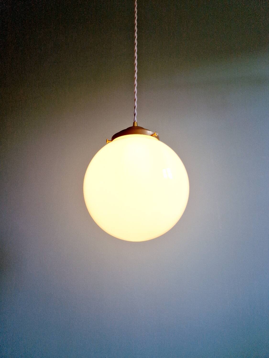 Art Deco pendant light in white opaline, 1920s-30s