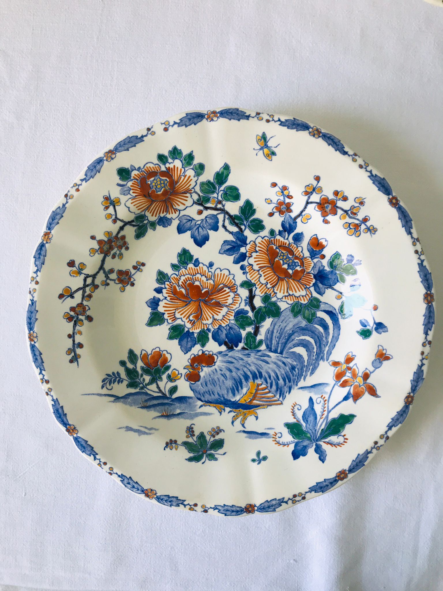 Plates earthen of Gien model Rooster and peony