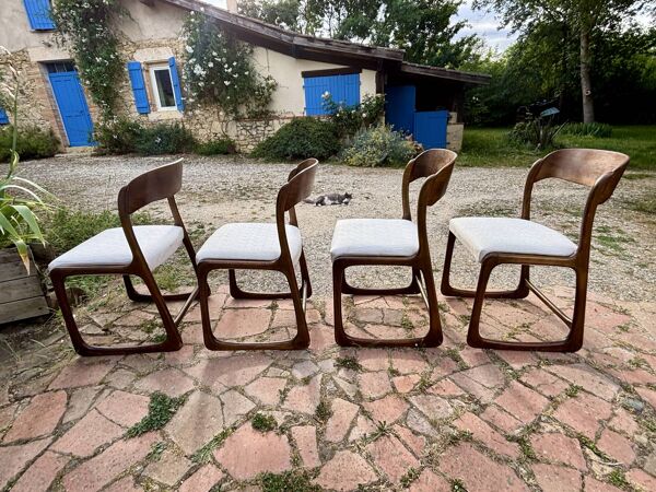 Quatre chaises Baumann traîneau vintage design 1960 1970