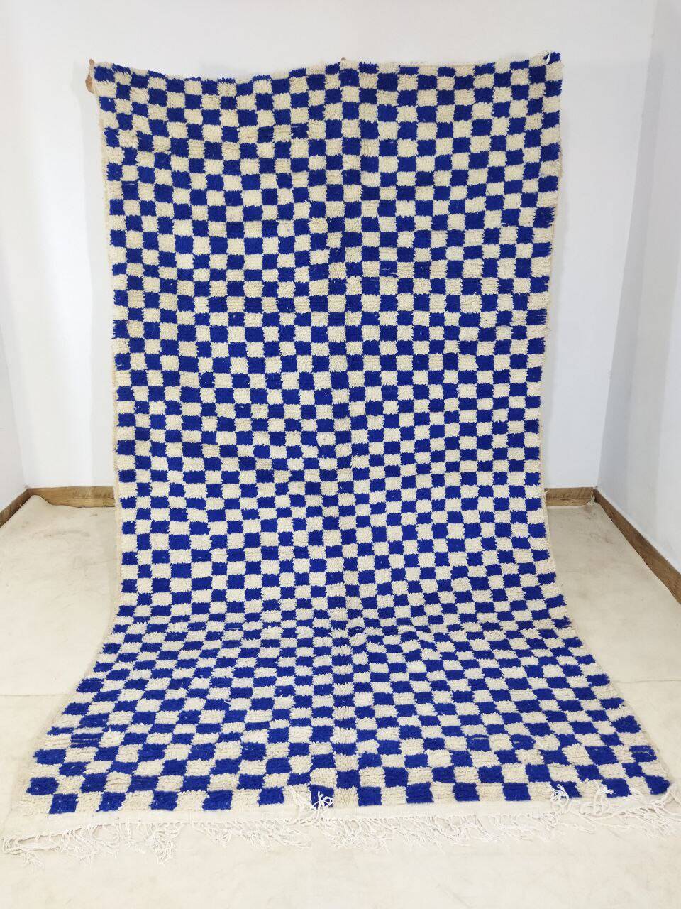 Handmade Moroccan Berber rug 300 x 170 cm