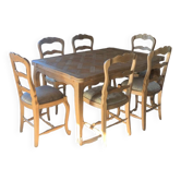 Table et chaises