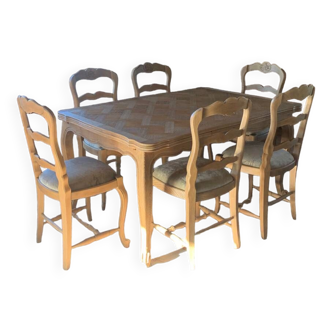 Table et chaises