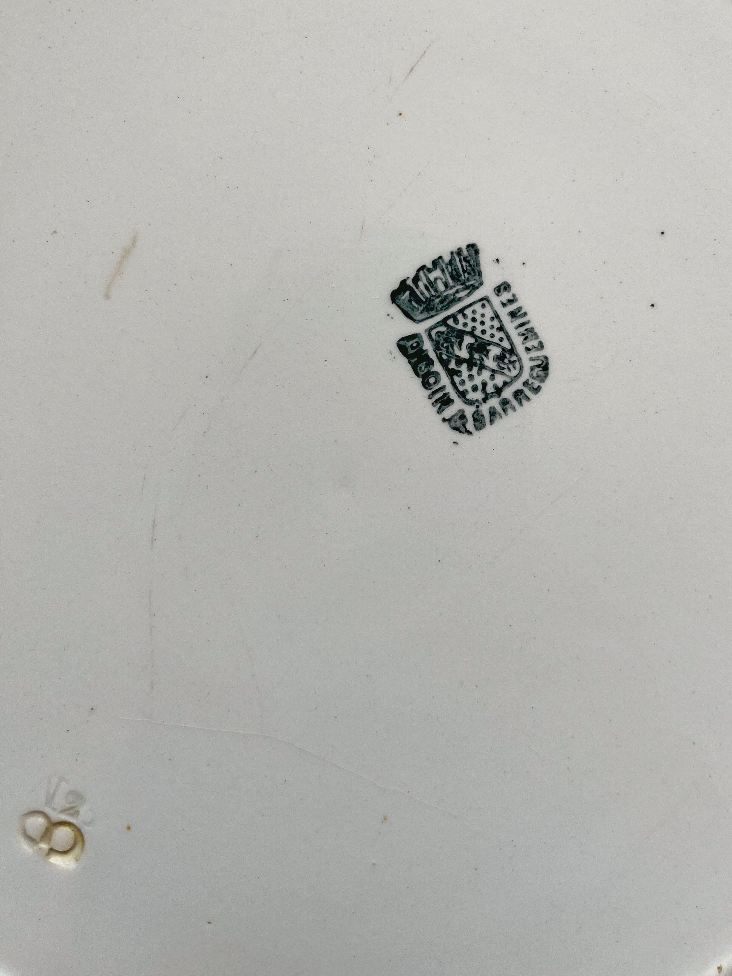 Hollow dish in ivory iron earth Digoin Sarreguemines
