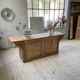 Two-sided central island counter in pine 220cm