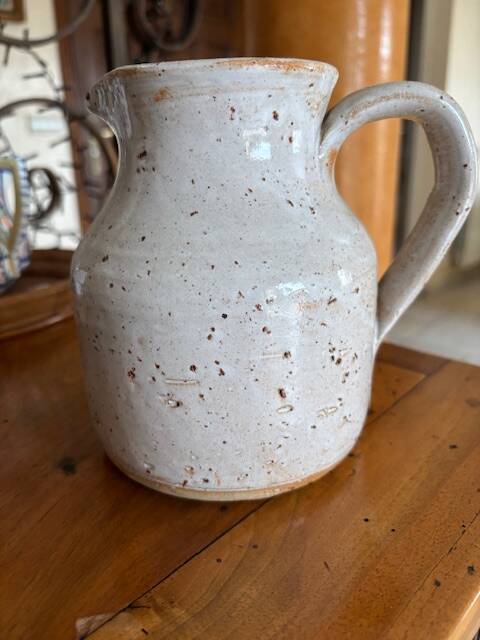 Corsican ceramic jug signed pip