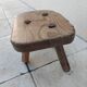 Tabouret tripode de ferme vintage en bois