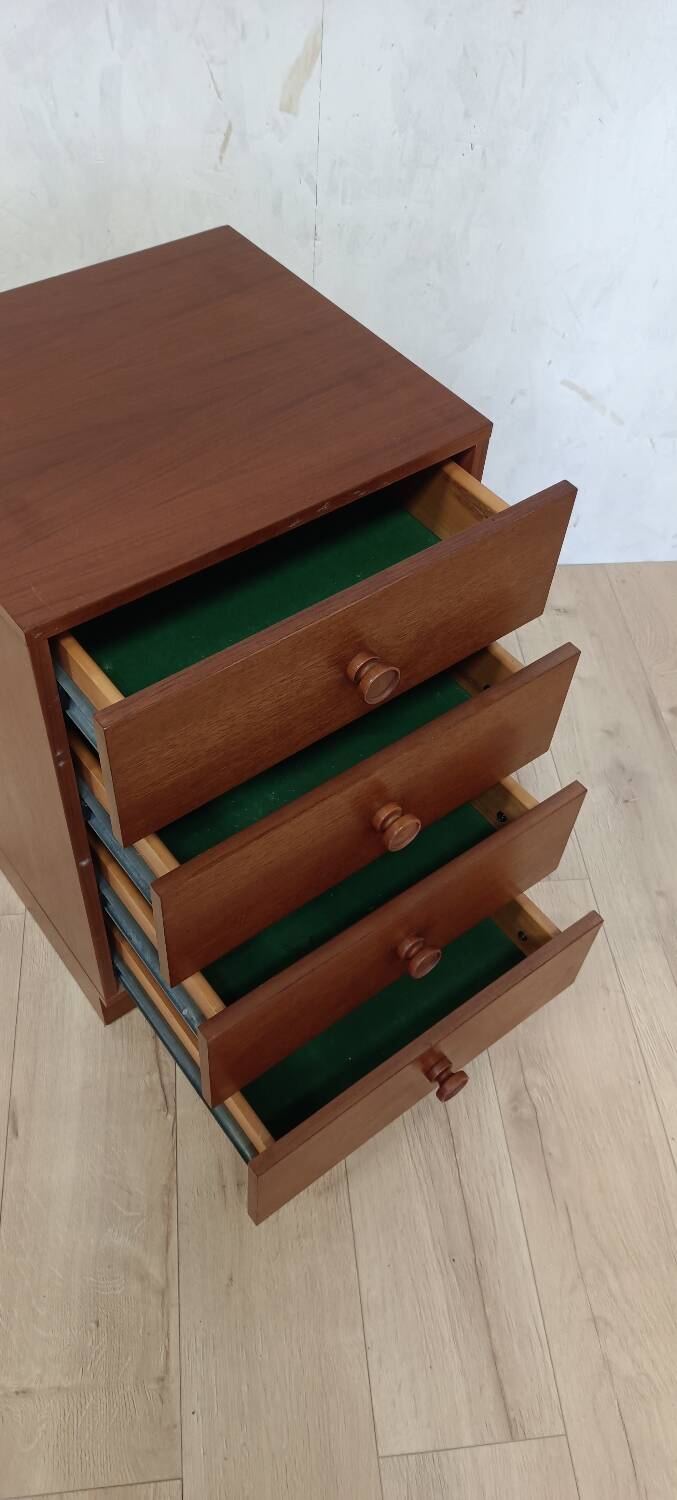 Omnia storage furniture