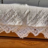 Ancien couvre lit  crochet fait main