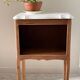 Table de chevet en bois et blanc vintage