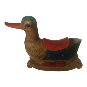 Canard mandarin en bois sculpté